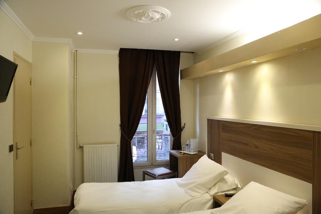 Superior Tweepersoonskamer met 1 of 2 Bedden en Douche of Bad